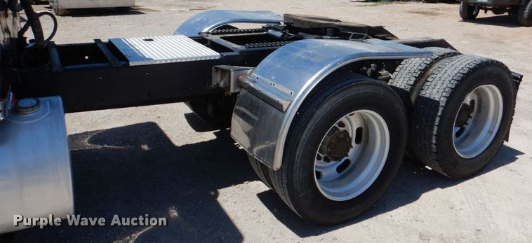 image for item KP9166 1996 Kenworth W900  semi truck