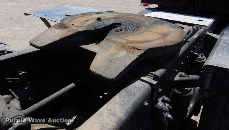 image for item KP9166 1996 Kenworth W900  semi truck