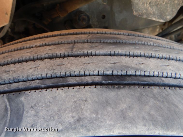 image for item KP9166 1996 Kenworth W900  semi truck