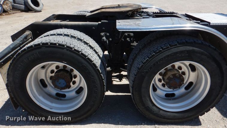 image for item KP9166 1996 Kenworth W900  semi truck