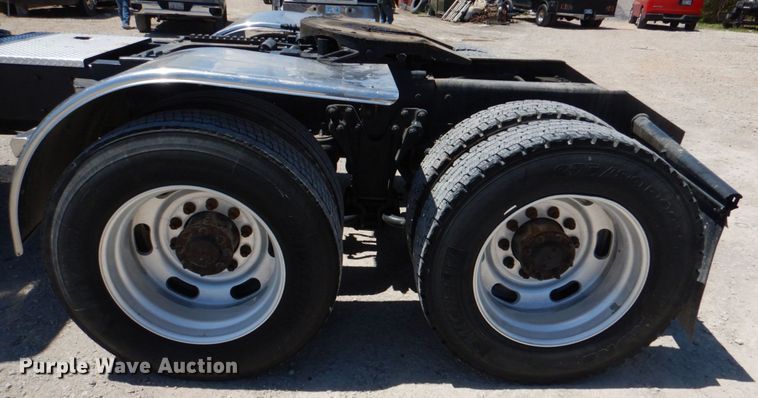 image for item KP9166 1996 Kenworth W900  semi truck