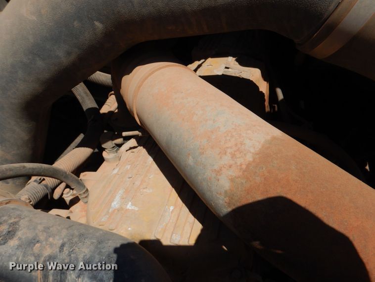 image for item KP9167 2001 Sterling AT9500  semi truck