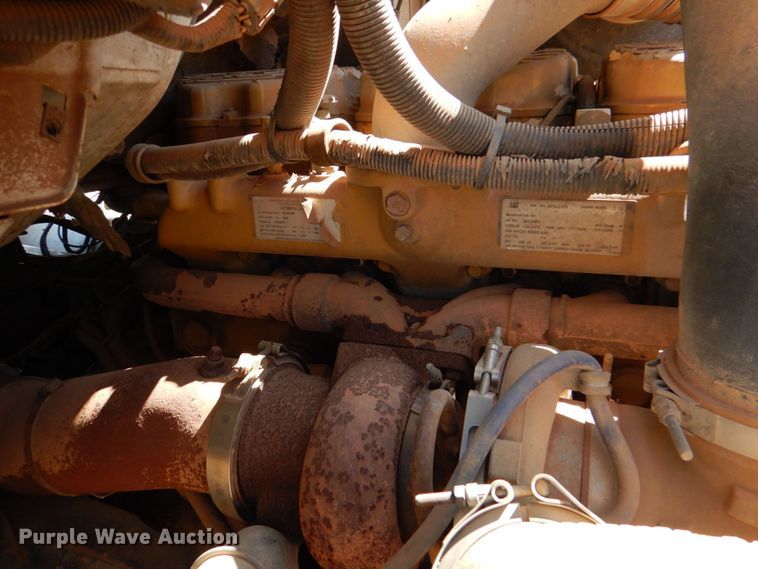 image for item KP9167 2001 Sterling AT9500  semi truck