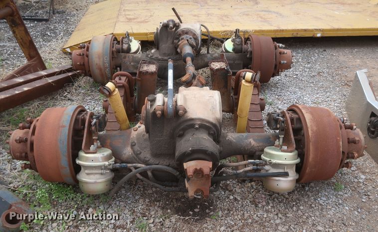 image for item KR9800 Mack axle assembly