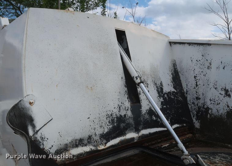 image for item KR9804 2008 Bridgeport 20 Ranger refuse truck bed