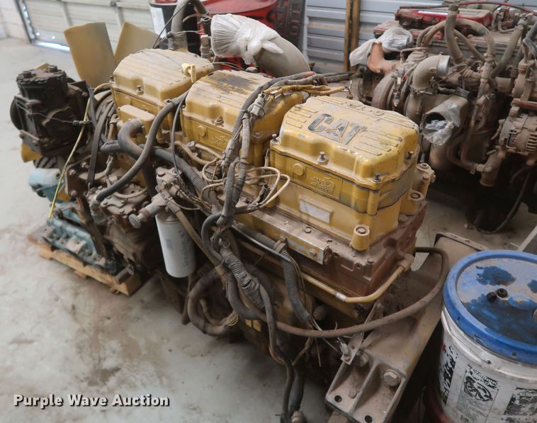 image for item KR9806 1997 Caterpillar C12  engine