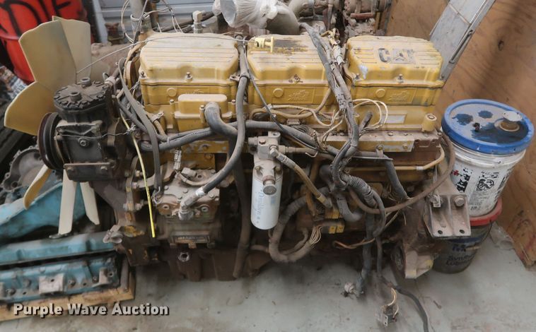 image for item KR9806 1997 Caterpillar C12  engine