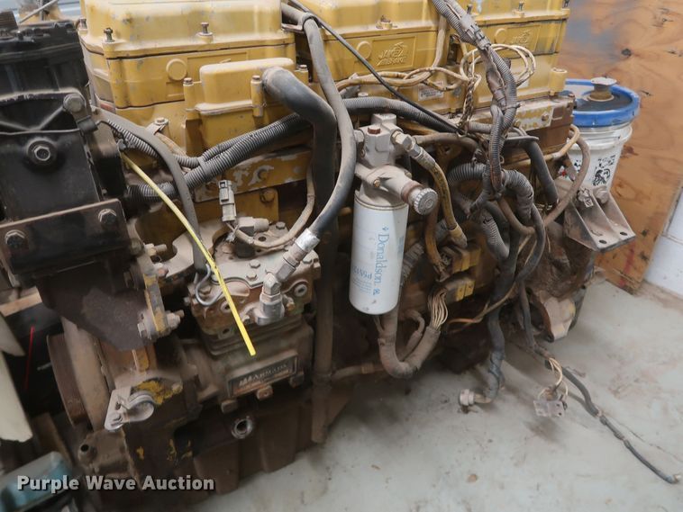 image for item KR9806 1997 Caterpillar C12  engine