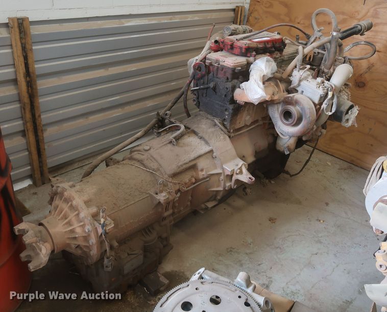 image for item KR9807 2008 Cummins ISC  engine