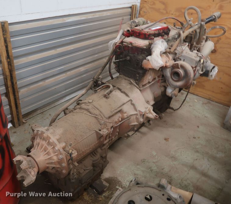 image for item KR9807 2008 Cummins ISC  engine