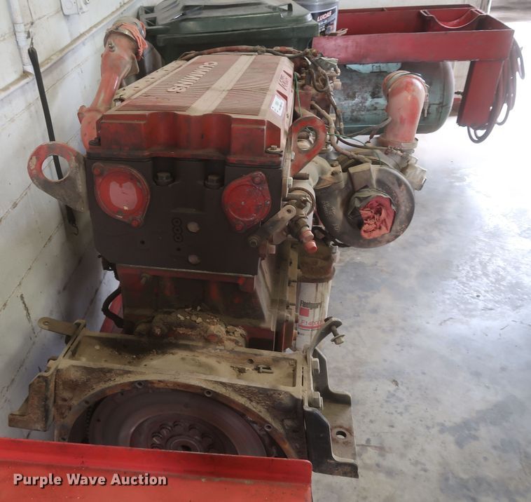 image for item KR9808 2005 Cummins ISX 435ST  engine