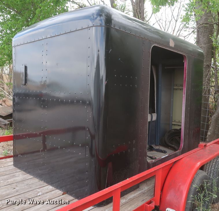 image for item KR9809 Semi truck sleeper