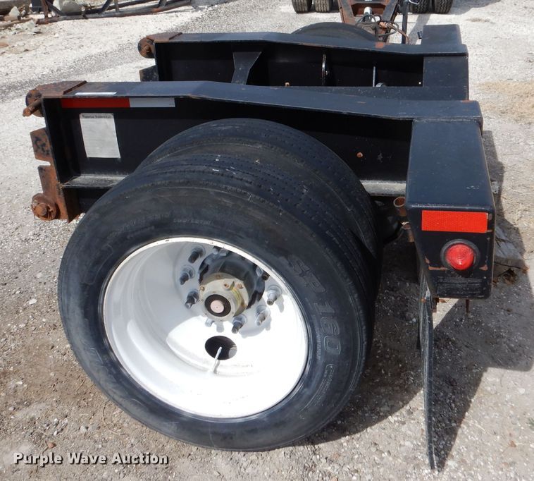 image for item LJ9819 2015 Superior  stinger axle