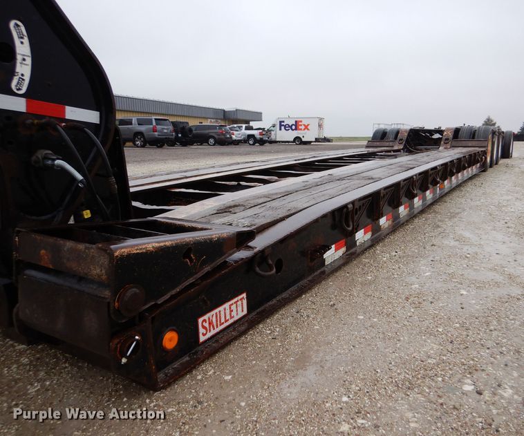 image for item LS9091 2003 Etnyre Blackhawk  lowboy equipment trailer