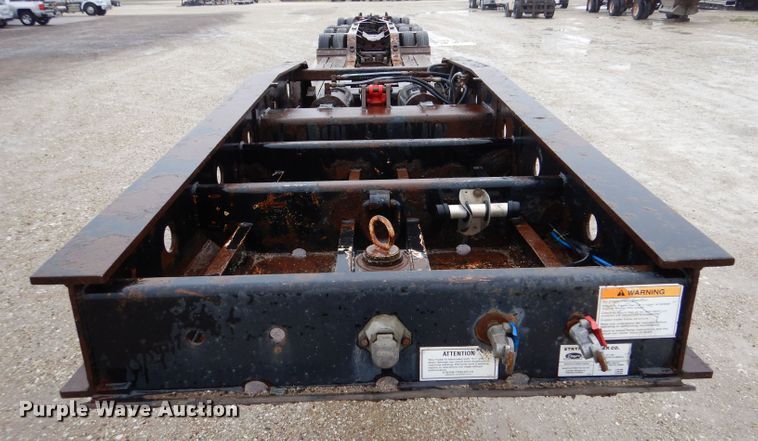 image for item LS9091 2003 Etnyre Blackhawk  lowboy equipment trailer