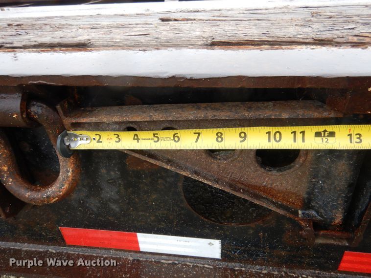 image for item LS9091 2003 Etnyre Blackhawk  lowboy equipment trailer