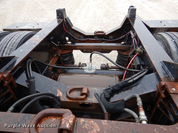 image for item LS9091 2003 Etnyre Blackhawk  lowboy equipment trailer