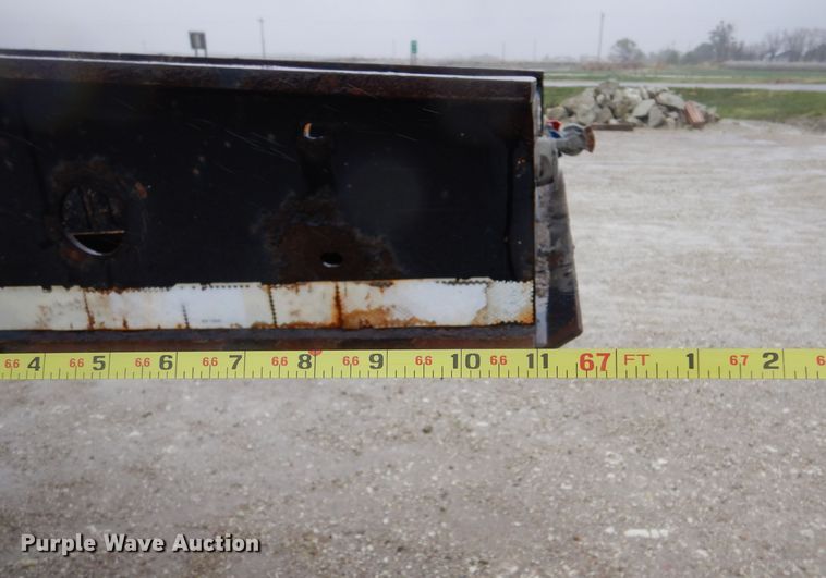 image for item LS9091 2003 Etnyre Blackhawk  lowboy equipment trailer