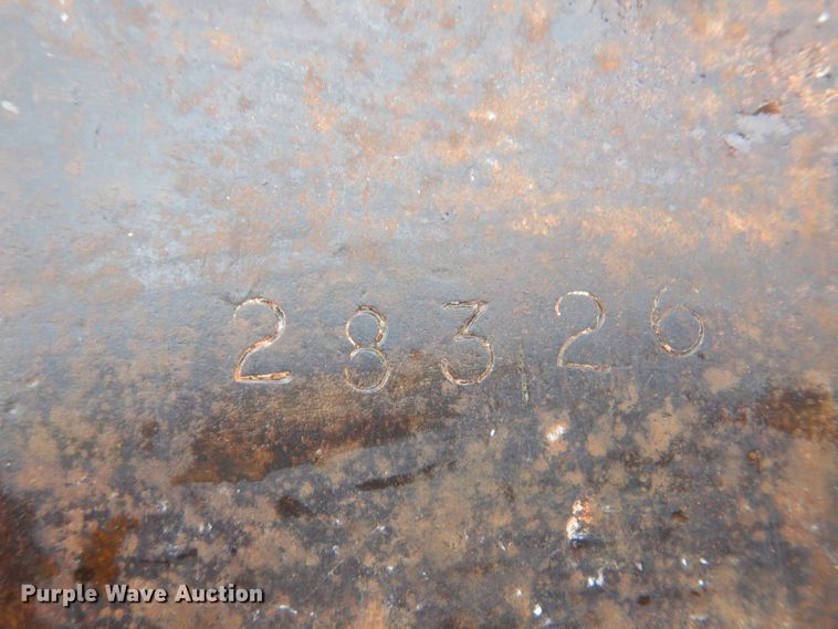 image for item LS9091 2003 Etnyre Blackhawk  lowboy equipment trailer