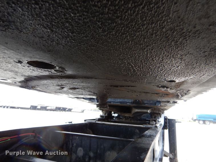 image for item LS9092 2003 Aspen  lowboy equipment trailer