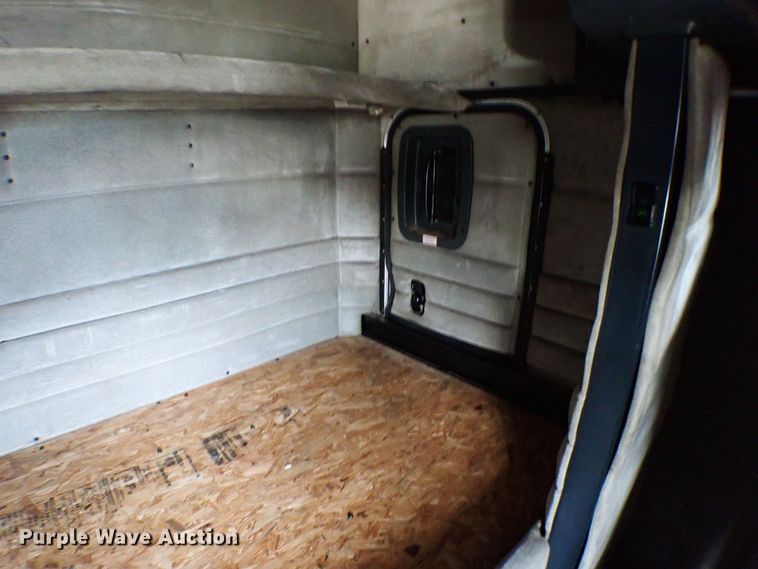 image for item MF9306 1999 Peterbilt 379  semi truck