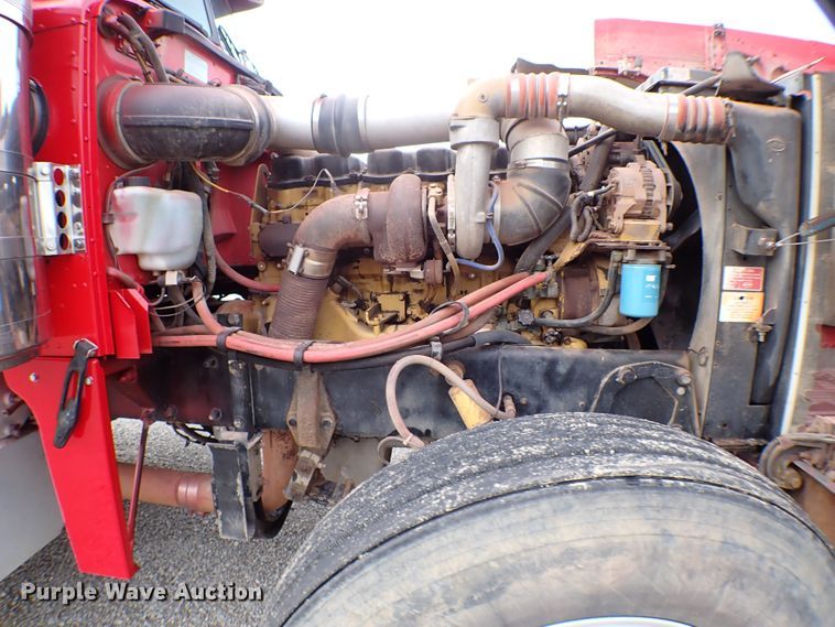 image for item MF9306 1999 Peterbilt 379  semi truck