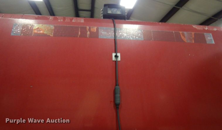 image for item MF9563 2006 Volvo VNL  semi truck