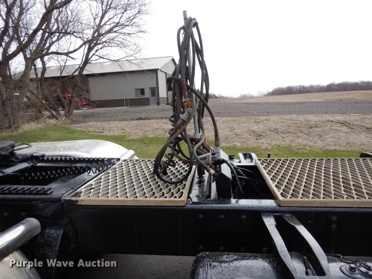 image for item MF9579 1987 Peterbilt 359  semi truck