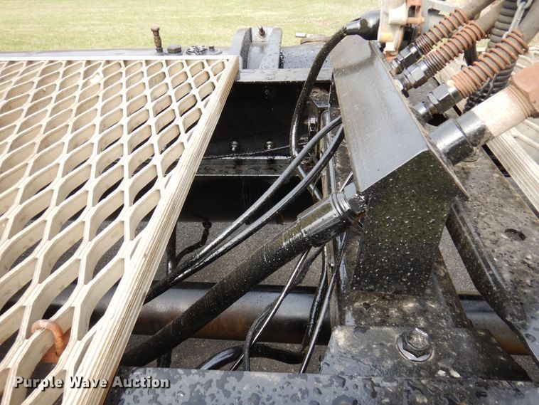 image for item MF9579 1987 Peterbilt 359  semi truck