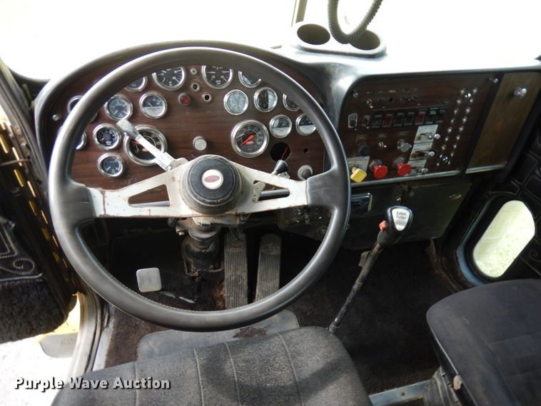 image for item MF9579 1987 Peterbilt 359  semi truck