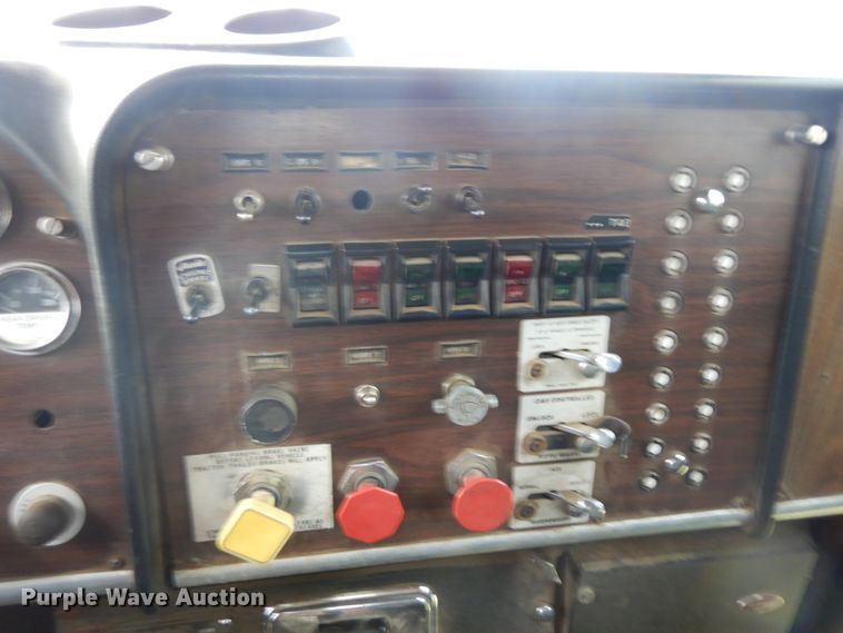 image for item MF9579 1987 Peterbilt 359  semi truck