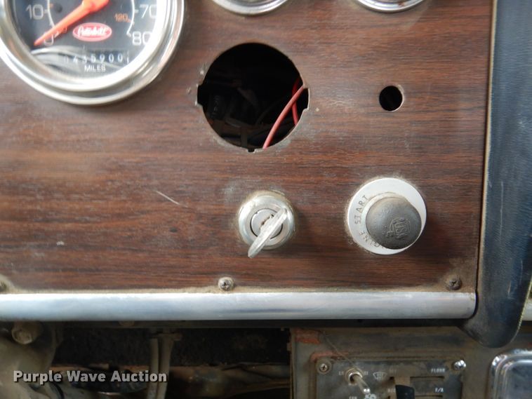 image for item MF9579 1987 Peterbilt 359  semi truck