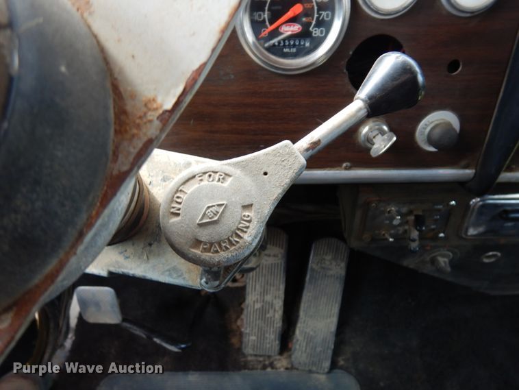 image for item MF9579 1987 Peterbilt 359  semi truck