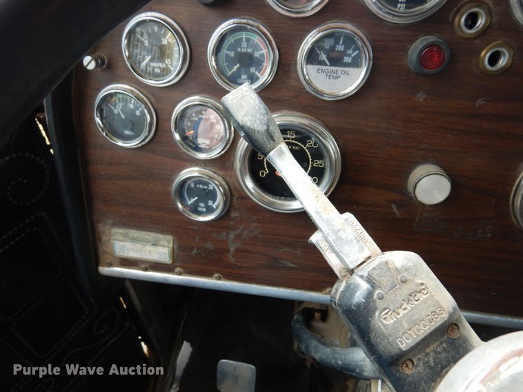 image for item MF9579 1987 Peterbilt 359  semi truck