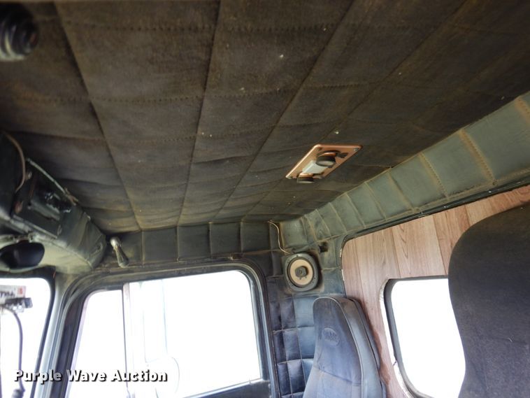 image for item MF9579 1987 Peterbilt 359  semi truck