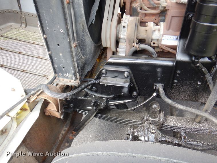 image for item MF9579 1987 Peterbilt 359  semi truck