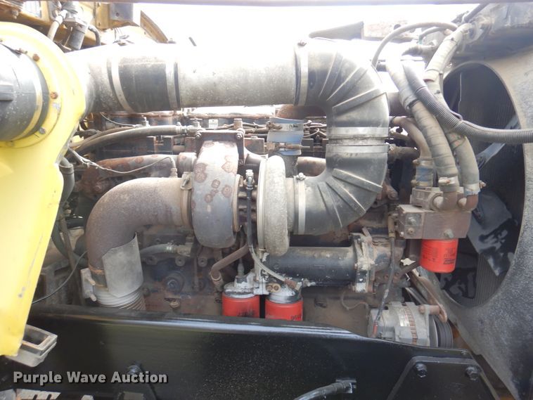 image for item MF9579 1987 Peterbilt 359  semi truck