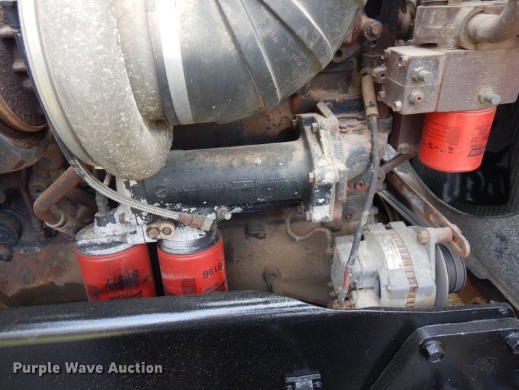 image for item MF9579 1987 Peterbilt 359  semi truck