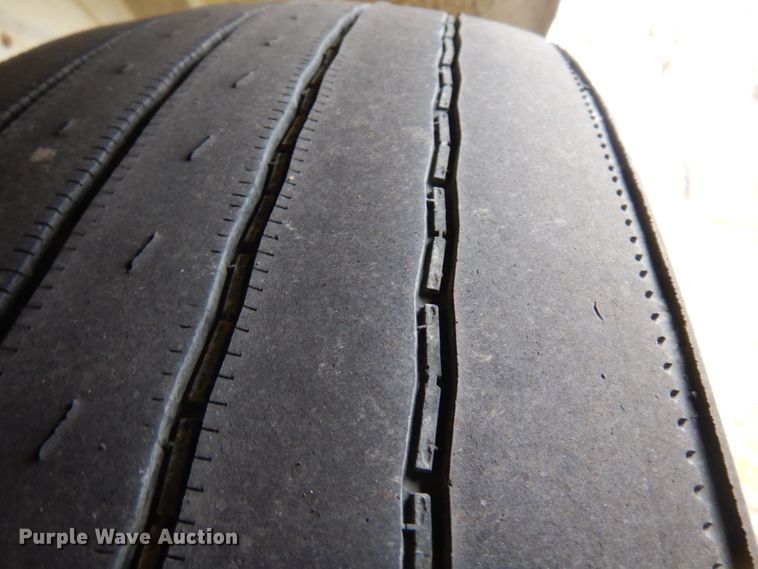 image for item MF9579 1987 Peterbilt 359  semi truck