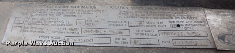 image for item MF9583 2001 Mack CL713  semi truck