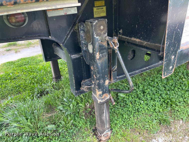 image for item MJ9660 2012 Transcraft DTL-2100  drop deck trailer