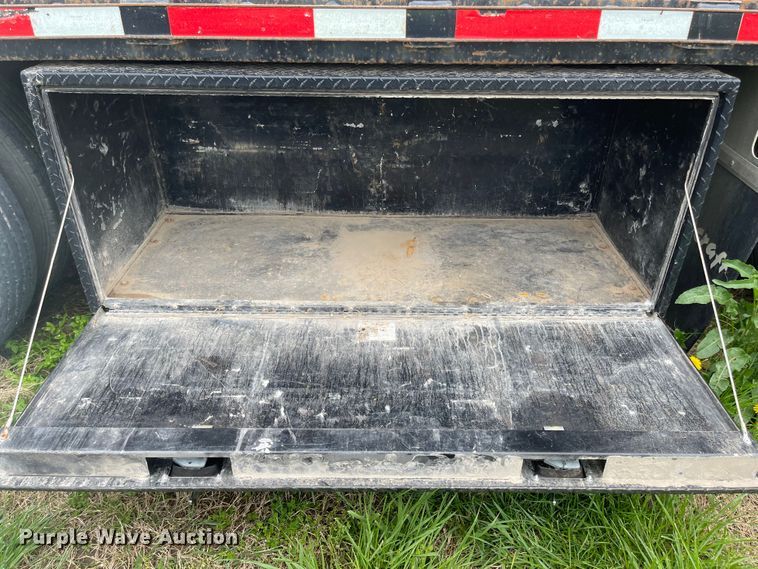 image for item MJ9660 2012 Transcraft DTL-2100  drop deck trailer