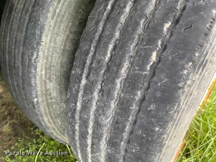 image for item MJ9660 2012 Transcraft DTL-2100  drop deck trailer