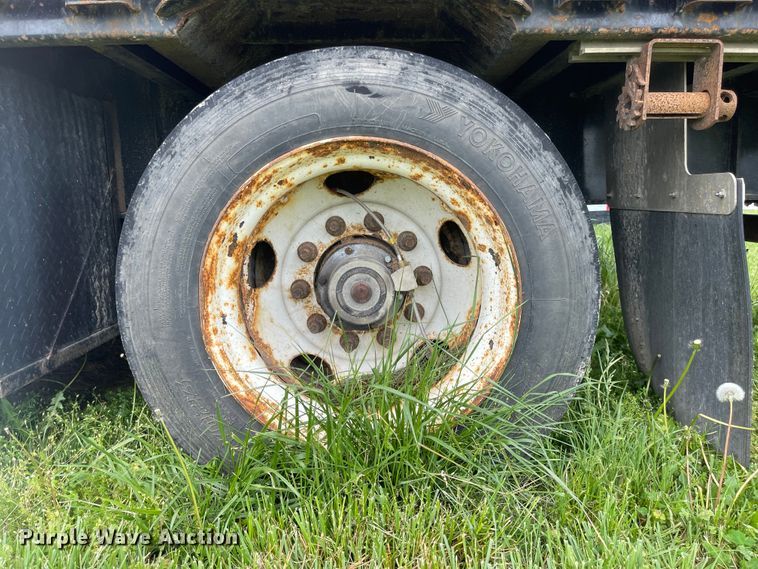 image for item MJ9660 2012 Transcraft DTL-2100  drop deck trailer