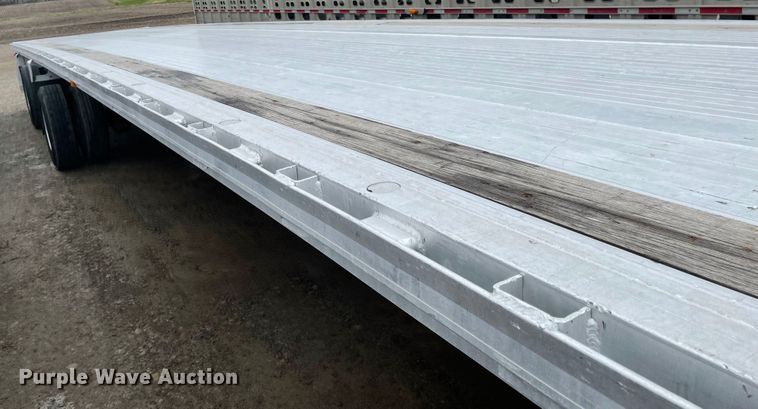 image for item MJ9665 2014 Kruz RAFB-53-102  flatbed trailer