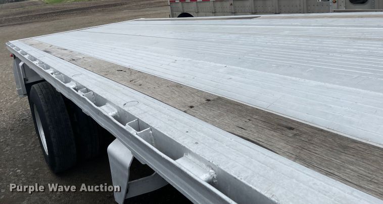 image for item MJ9665 2014 Kruz RAFB-53-102  flatbed trailer