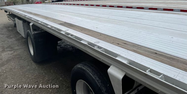 image for item MJ9665 2014 Kruz RAFB-53-102  flatbed trailer