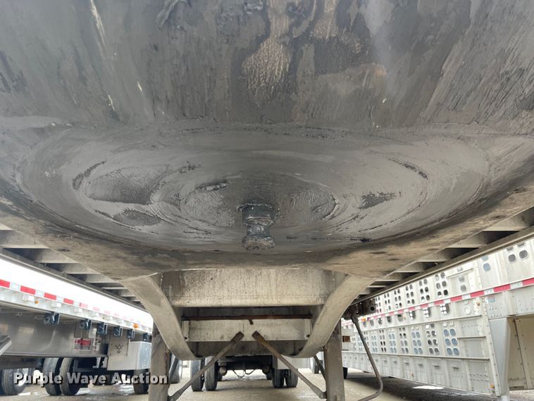 image for item MJ9665 2014 Kruz RAFB-53-102  flatbed trailer