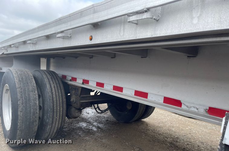 image for item MJ9665 2014 Kruz RAFB-53-102  flatbed trailer