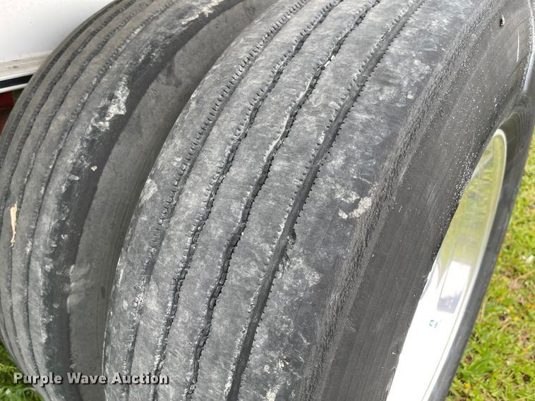 image for item MJ9667 2019 Wilson AF-1080SS  flatbed trailer